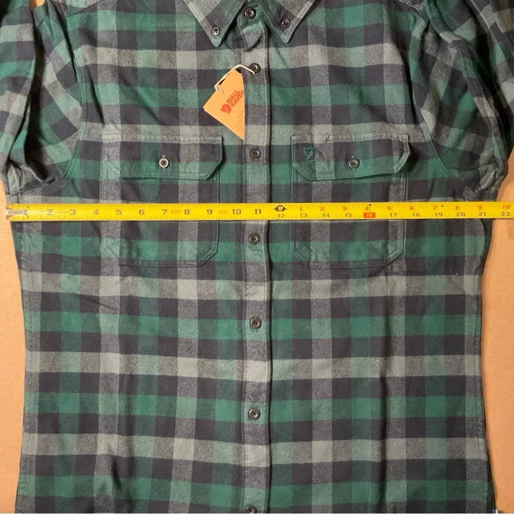 NWT Fjallraven Heavy Flannel Button Down Shirt Mens size Large Slim - Picture 5 of 9